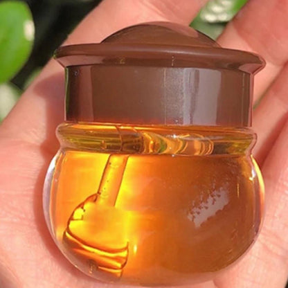Lip Balm Beeswax Bee: Organic Honey Lip Moisturizer