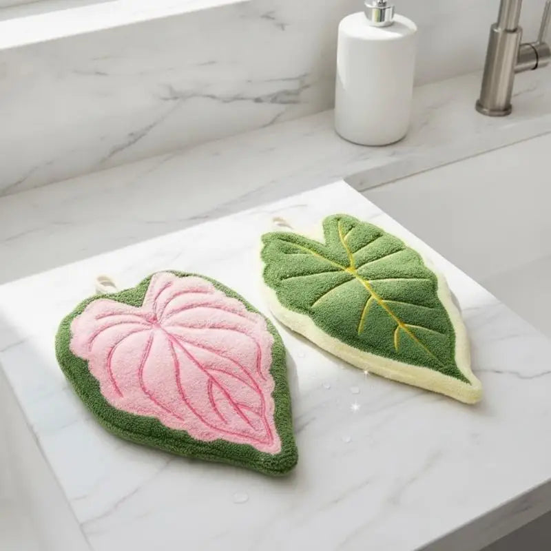 Leaf Shaped Hanging Hand Towel Eco Friendly Soft Microfiber for Bathroom Kitchen Home Daily Cleaning