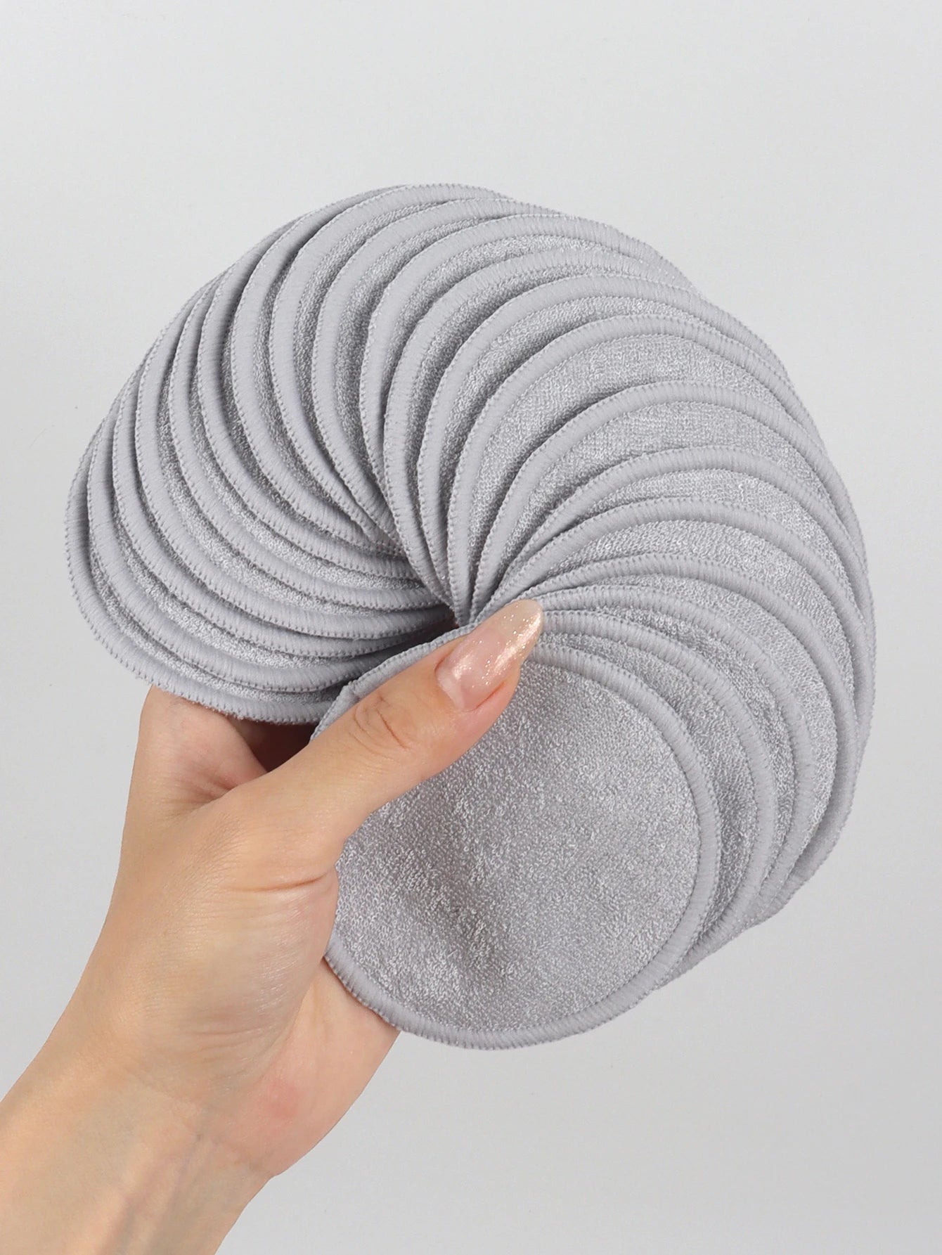 Eco-Friendly Makeup Remover Pads - Reusable & Washable Set