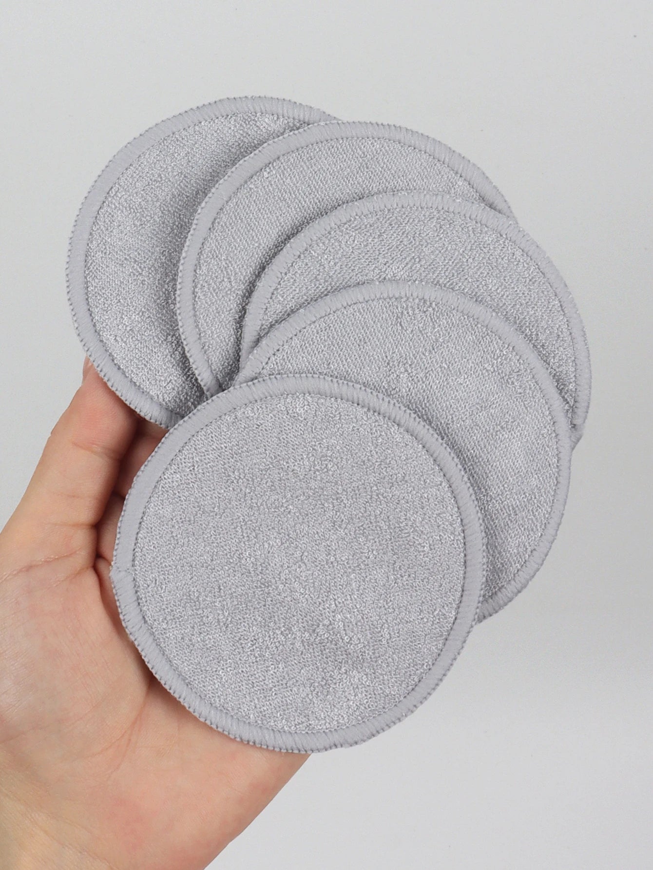 Eco-Friendly Makeup Remover Pads - Reusable & Washable Set
