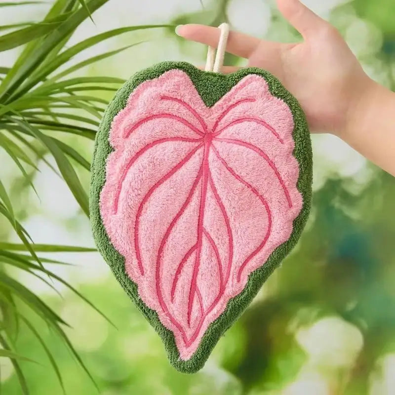 Leaf Shaped Hanging Hand Towel Eco Friendly Soft Microfiber for Bathroom Kitchen Home Daily Cleaning