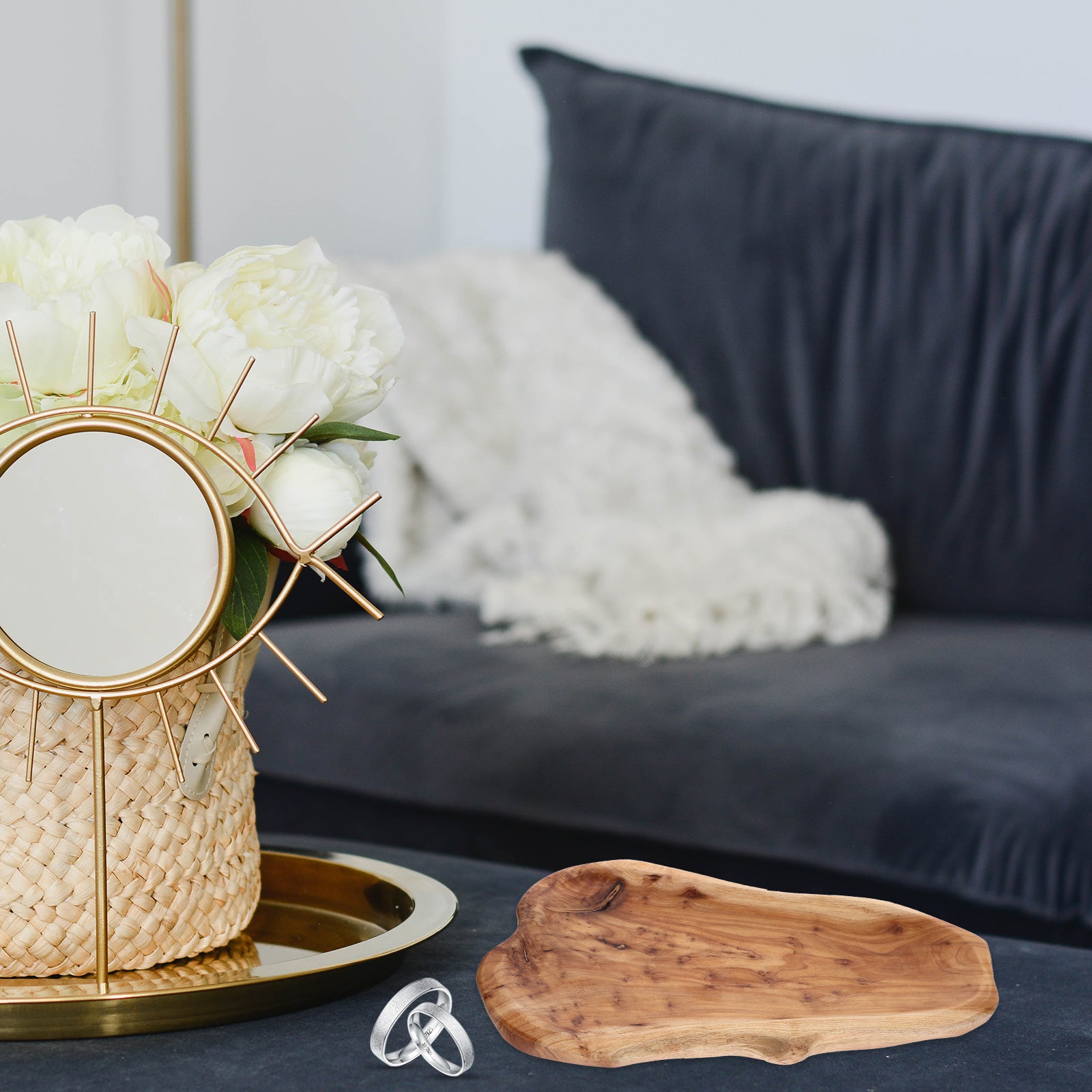 Bamboo Serving Tray: Eco-Friendly Serving Dish for Parties